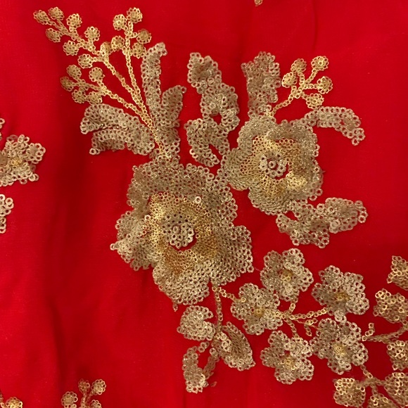 Traditional Red Indian Dress - Picture 4 of 7